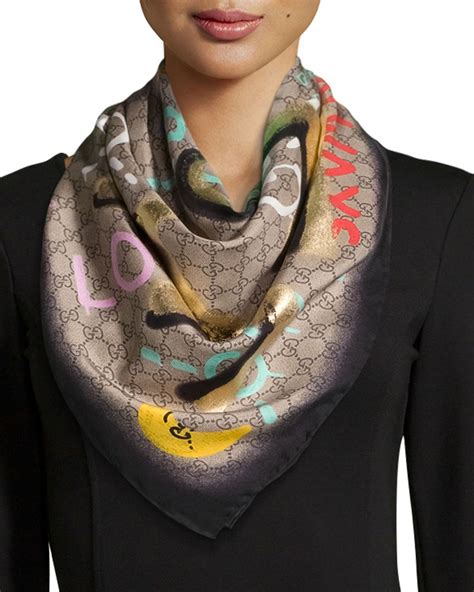 pashmina lana gucci quadrata|Women's Gucci Designer Scarves .